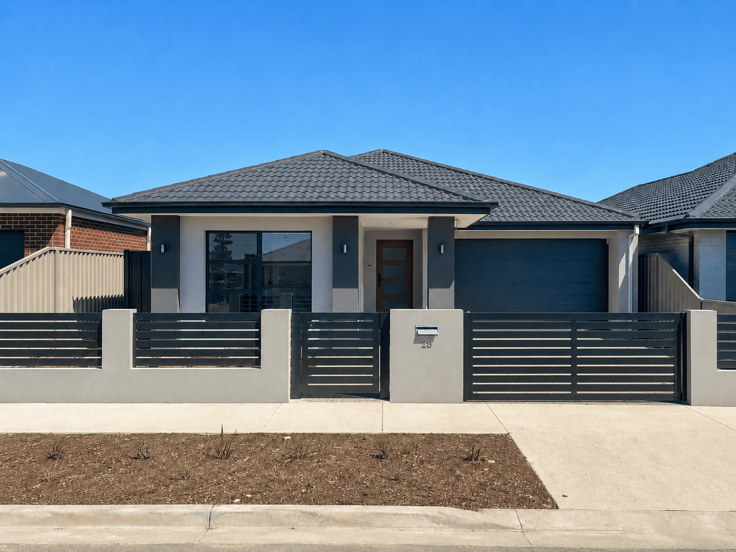 new gate on paralowie new build